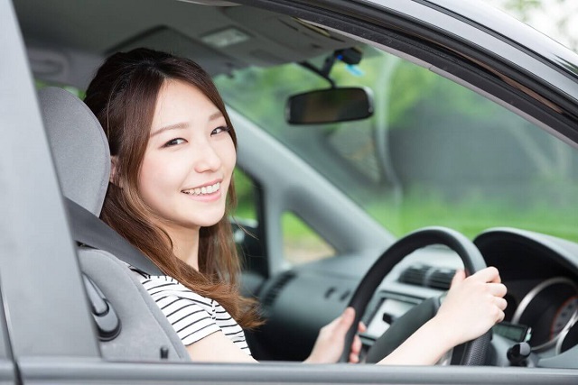 【岡山】新車でドライブに出かける様子 - N-BOXなどの車検はユアサ自動車へ